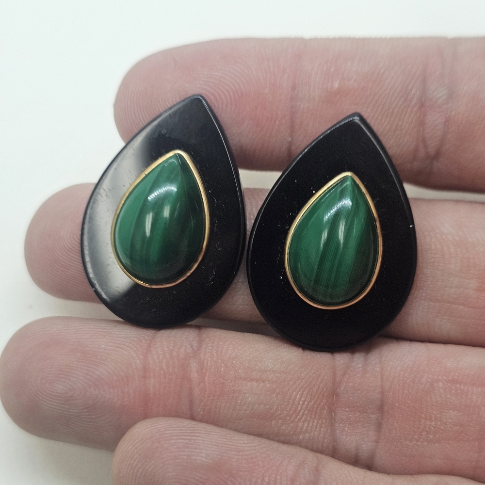Elegant 14k Gold Black Onyx and Green Malachite Teardrop Earrings